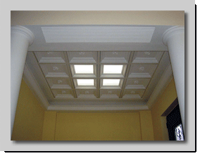 Γύψινα φατνώματα διακοσμητικά σε ψευδοροφή γυψοσανίδας