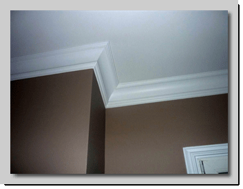 Γύψινο σκαριού περιμετρικά του χώρου