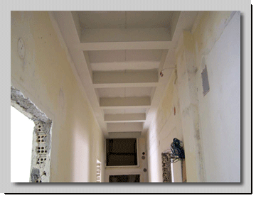 Πρόσθετα δοκάρια σε ψευδοροφή γυψοσανίδας