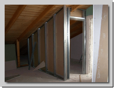 Τοποθέτηση μιας όψης του χωρίσματος απο γυψοσανίδα